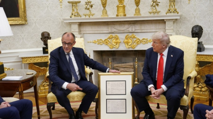 Trump schimbă foaia față de Rusia, dar Europa trebuie să se pregătească pentru un nou val de incertitudine