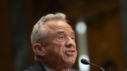 Secretarul american al Sănătății, Robert F. Kennedy Jr, face legătura între circumcizie și autism