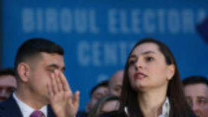 Val de plecări din POT. Parlamentarii suveraniști nu vor deraierea României de la parcursul european