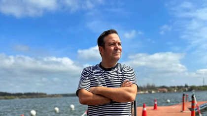 Daniel Buzdugan, cu gândul la copilărie: „Anii zboară, mama mi-a zis plângând că a îmbătrânit prea repede”