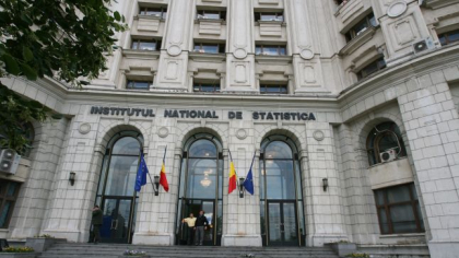 INS îl cheamă pe premier