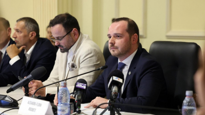 Alexandru Rogobete: Sporurile ar trebui să fie în sumă fixă şi nu procentual. Ministrul Sănătății anunță întâlniri cu sindicatele