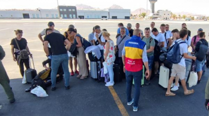 Încă 37 de Români s-au întors din Orientul Apropiat. 158 de români au fost evacuaţi până acum