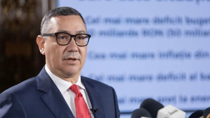 Victor Ponta anunță că a depus plângere la Parchetul General după scandalul fotografiilor publicate de Elena Lasconi: Sunt hotărât să mă lupt cu acest sistem, cu ajutorul românilor, și să-l înving