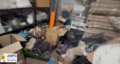 Noi amenzi ANPC pe litoral, într-un restaurant plin de gândaci: „Se casează absolut toată marfa. Dacă nu, apucați-vă de filatelie, la malul mării!”