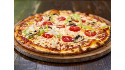 O persoană a comandat pizza la 112. Polițiștii din Craiova s-au prezentat fără mâncare, dar cu o amendă grasă