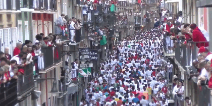 A doua zi a faimosului festival San Fermin din Spania: Opt răniți în timpul alergării cu tauri