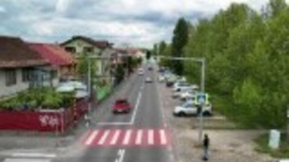 ANIMAȚIE GRAFICĂ. Autoritățile vor să introducă un semafor inteligent, dotat cu radar, care „pedepsește” vitezomanii