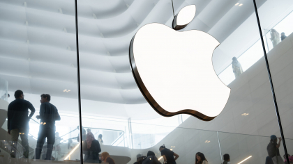 Apple cedează presiunilor Uniunii Europene. Siri nu va mai fi singura voce din ecosistemul iOS