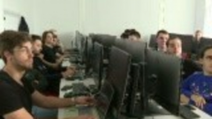 Inteligența artificială a devenit materie obligatorie la unele universități din România. „Face parte din viața noastră”