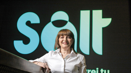 Salt Bank introduce două produse financiare noi secţiunea Salt Investments din aplicaţie, permiţând clienţilor să facă tranzacţii cu acţiuni internaţionale şi ETF-uri
