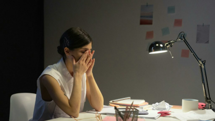 Statul pe scaun ar putea să micşoreze creierul