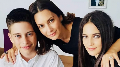 Andreea Berecleanu s-a îmbolnăvit de dorul copiilor. Cu greu a acceptat separarea: „A trebuit să mă operez”