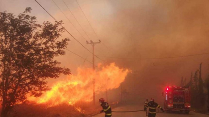 Incendii de proporții pe insula Chios. Grecia declară stare de urgență