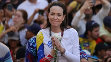 Trump a ratat Nobelul pentru Pace, dar are recunoștința celei care l-a câștigat. De ce i-a dedicat Maria Corina Machado premiul președintelui SUA