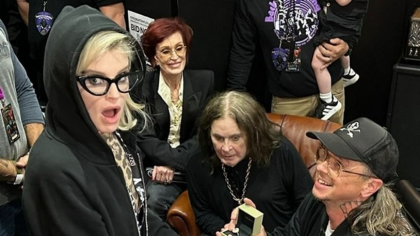 Fiica lui Ozzy Osbourne a fost cerută în căsătorie la ultimul concert Black Sabbath. Cum a reacționat artistul