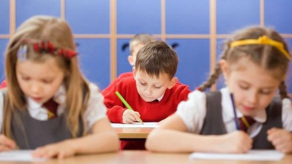 Studiu: Substanțele chimice din plastic afectează grav sănătatea copiilor