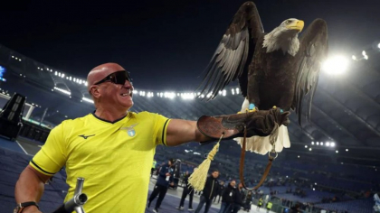 Șoimarul dat afară de la Lazio după ce și-a arătat penisul pe rețelele sociale a năvălit pe OnlyFans: „Mă veți vedea complet gol”