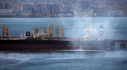 O nouă monedă se impune în tranzacțiile internaționale. Rafinăriile indiene au început să plătească petrolul rusesc cu yuani