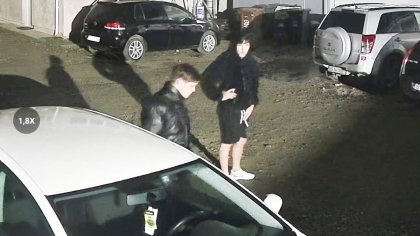 Service auto din Iași, vandalizat noaptea de mai mulți tineri: „Au luat o mașină și s-au plimbat cu ea prin oraș”
