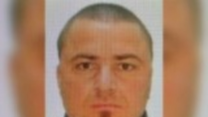 Bărbatul din Mureș care și-ar fi ucis iubita, apoi i-a dat foc este de negăsit. 400 de oameni sunt pe urmele lui