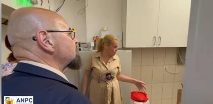 „Gândacii erau în dulap”. Comisarii ANPC au verificat din nou un restaurant chinezesc pe care l-au închis în urmă cu câteva zile