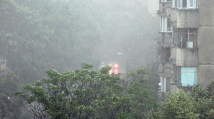 Alertă meteo imediată de vreme severă! Furtuni, ploi torențiale, grindină și vânt puternic în România. Iată lista localităților afectate