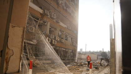 Un spital din Israel, distrus de rachete balistice trase de Iran. Explozii au mai fost auzite deasupra Tel Avivului şi Ierusalimului