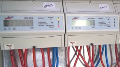 Hidroelectrica anunță că nu scumpește curentul, dar facturile din octombrie vor fi mai mari. Explicațiile furnizorului de energie
