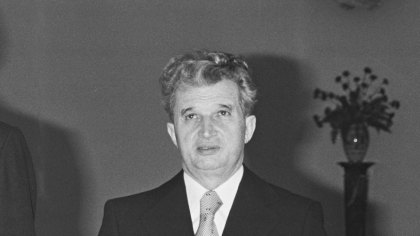 Acest obiect din vremea lui Ceaușescu poate valora o mică avere / Suma uriașă cu care se vinde la licitație