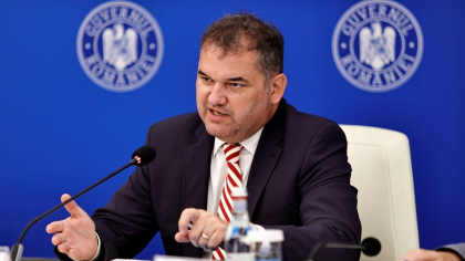 Zeci de mii de angajați din administrația locală și centrală vor fi concediați. Cseke Attila: „Pleacă 57% din consilierii de la cabinete”
