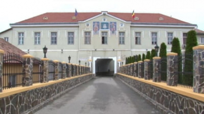 După cinci zile la Gherla, un fost ministru afirmă că nu poate tolera regimul din închisoare. A solicitat judecătorilor suspendarea executării pedepsei. Decizia tribunalului