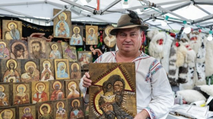 „Cred că las căciulile și opincile și mă apuc să vând țuică”. Povestea băcăuanului care l-a cunoscut pe Părintele Galeriu și a renunțat la preoție
