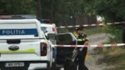 Un cioban a dat peste criminalul din Mureș, într-o pădure. Înarmat, suspectul și-a ieșit din minți și a obținut ce a vrut