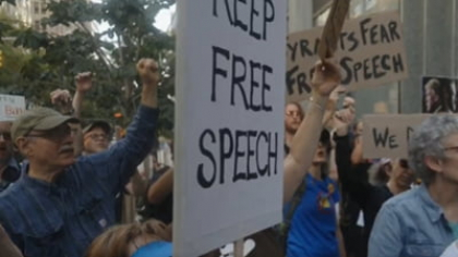 Protest în fața sediului Disney, după suspendarea „neamericană” a prezentatorului Jimmy Kimmel FOTO/VIDEO