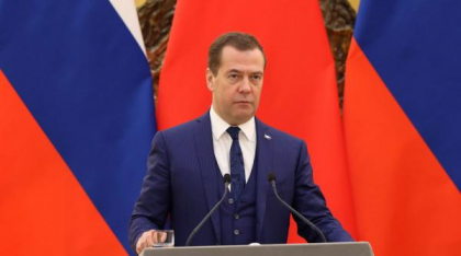Medvedev amenință din nou Ucraina și spune că va trebui să „capituleze necondiționat” dacă nu acceptă pretențiile Rusiei