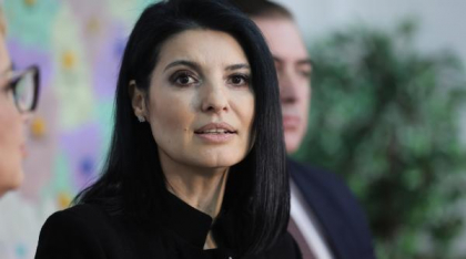 Lavinia Șandru, primul candidat la prezidențiale care a votat: În turul 1 votăm cu cine vrem, nu votăm cu răul cel mai mic