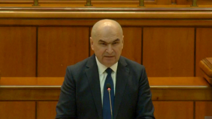 Ilie Bolojan, mesaj îngrijorător în plenul reunit al Parlamentului: „Riscăm să nu mai putem plăti salariile și pensiile. România nu mai poate merge pe drumul pe care a mers până acum”