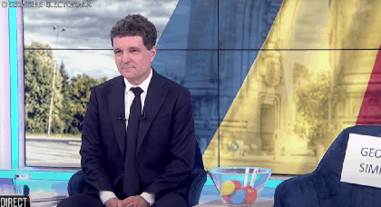 Dezbatere electorală la România TV. Nicuşor Dan prezintă politicienii internaţionali care îl susţin în cursa prezidenţială / George Simion a anunțat că nu poate participa la dezbatere. Candidatul AUR se află în Italia