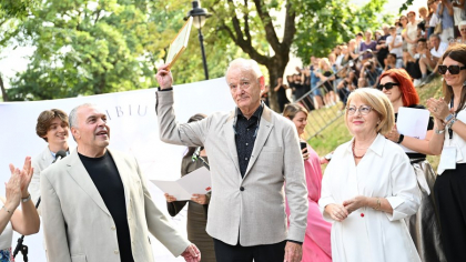 Bill Murray a primit o stea pe Aleea Celebrităților de la Sibiu: „Nu știam că oamenii vor păși pe numele meu”