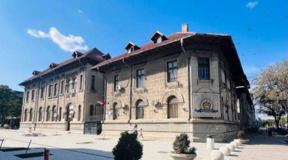 Profesoară bătută de un elev, la cel mai cunoscut colegiu din Constanța, Mircea cel Bătrân