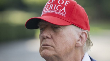 Trump, criză de nervi pe fanii Maga care îl acuză în scadalul Epstein: „Au mușcat momeala”