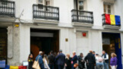 MAE anunță că toate cele 965 de secţii din diaspora s-au închis. Peste 1.640.000 de români s-au prezentat la urne
