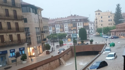 Furtuni violente în Spania, în zone unde locuiesc mulți români. Sunt două persoane dispărute, iar oamenii sunt evacuați