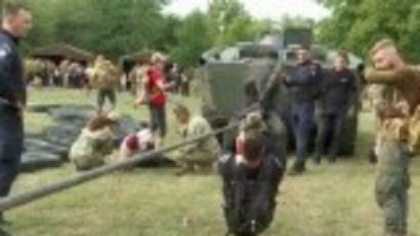 Sute de civili s-au "înrolat" într-o întrecere plină de adrenalină, la Iași. Participanții au testat antrenamentul militar