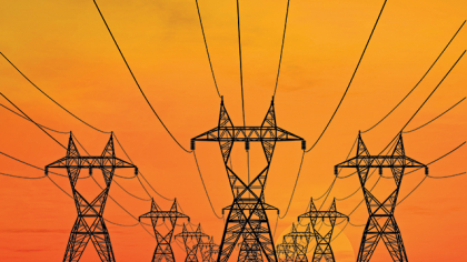 Se pregătesc noi mişcări pe piaţa energiei? Australienii de la Macquarie ar fi curtaţi pentru Distribuţie Oltenia, iar Electrica vrea 1 mld. euro pentru achiziţii. Se vor întâlni la mijloc?