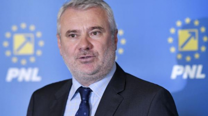 Gigel Știrbu: „A ieșit fum alb! România va avea Guvern”