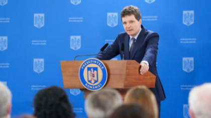 Surprize suveraniste în discuțiile pentru vârful SRI și SIE: „Poate Nicușor Dan are indicii că se va contura o altă majoritate parlamentară cu participarea AUR”