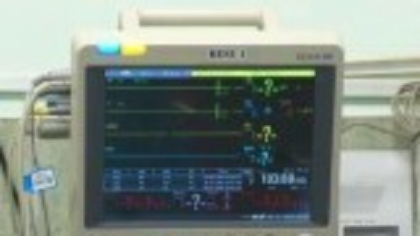 Un bărbat și-a dat foc într-un bloc din Piteşti, supărat că ar putea rămâne pe drumuri. A fost dus la spital în stare gravă
