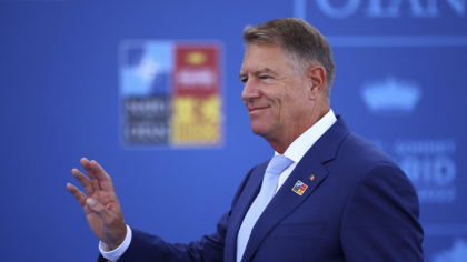 S-a detașat total! Unde a fost surprins Klaus Iohannis în ziua alegerilor prezidențiale